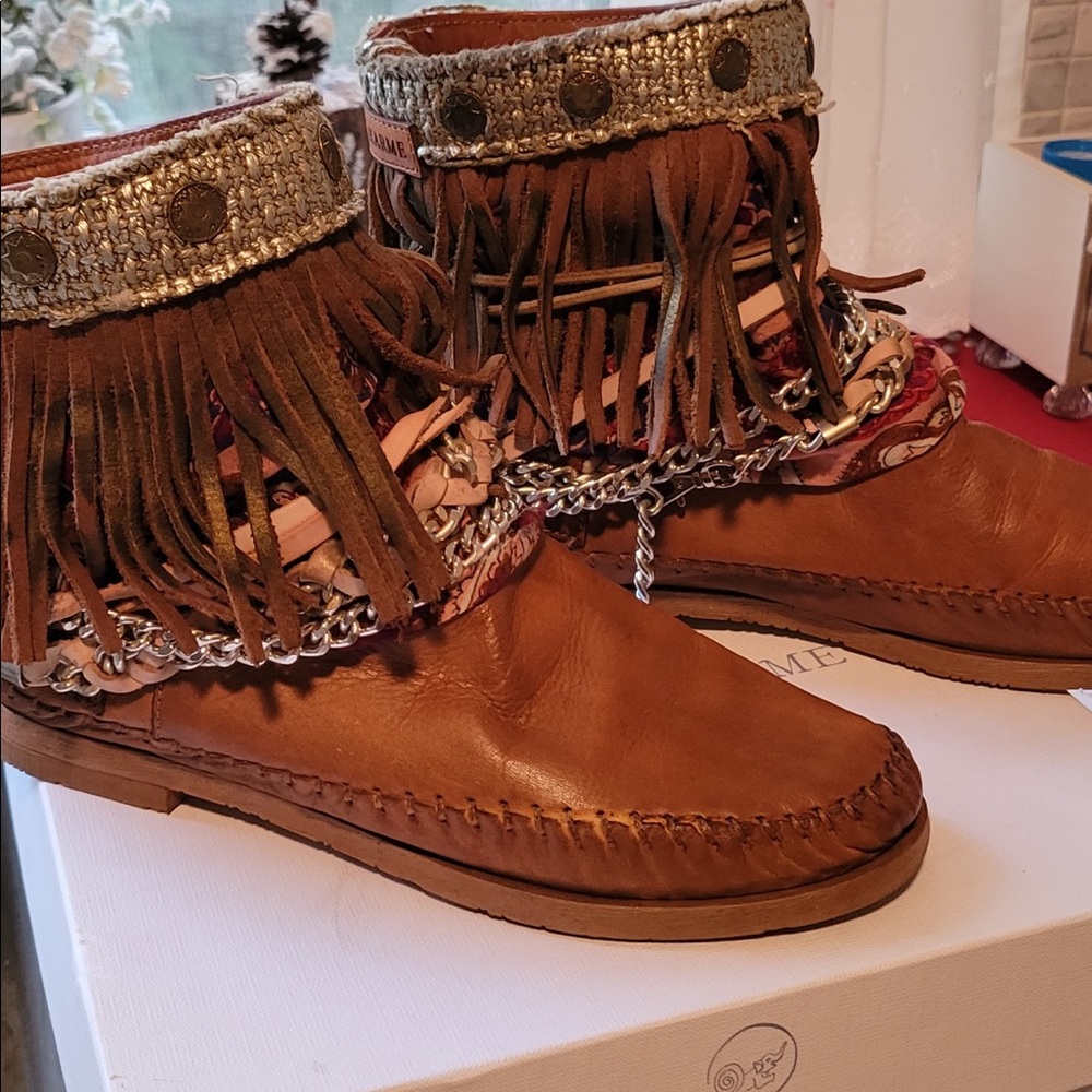 Womens used Karma of Charme Santa Cruz boots sz 38 (womens 7.5/8)